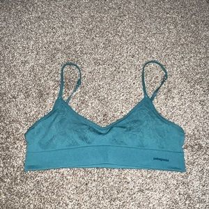 Patagonia barely bra